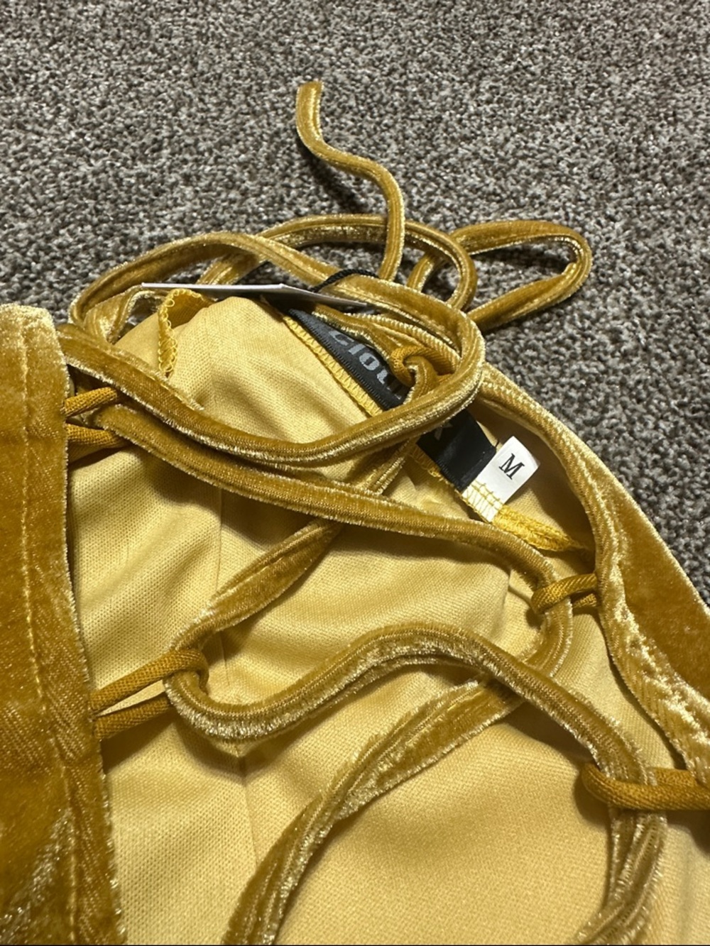 Velvet Lace-Up Strapless Bodysuit in Gold sweetheart neckline - Picture 6 of 6